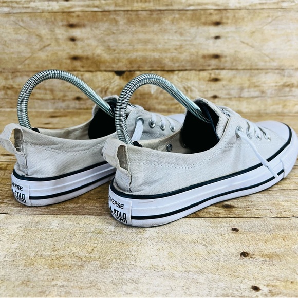 Converse Size 6 Elastic Heel Low-Top Sneakers - Picture 4 of 15